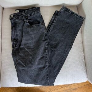 Abercrombie 90’s Straight Ultra High Rise Jeans